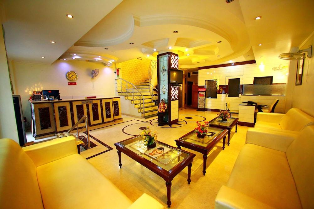 Treebo Paras International Delhi (National Capital Territory of India) Exterior foto