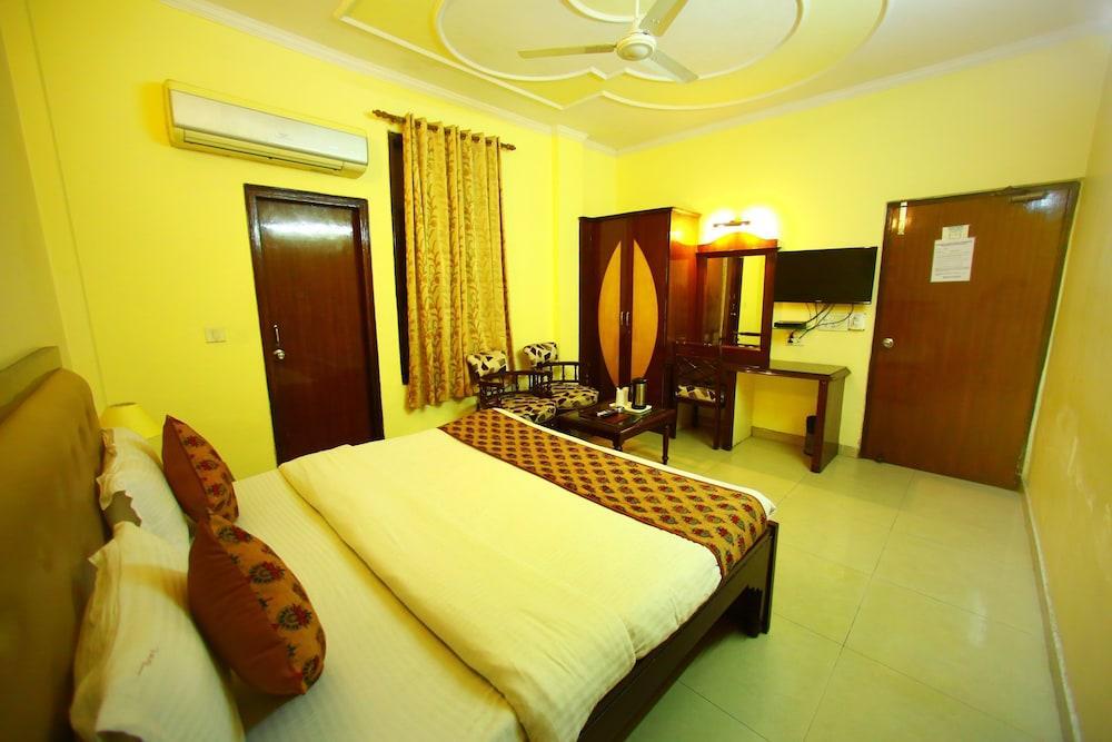 Treebo Paras International Delhi (National Capital Territory of India) Exterior foto