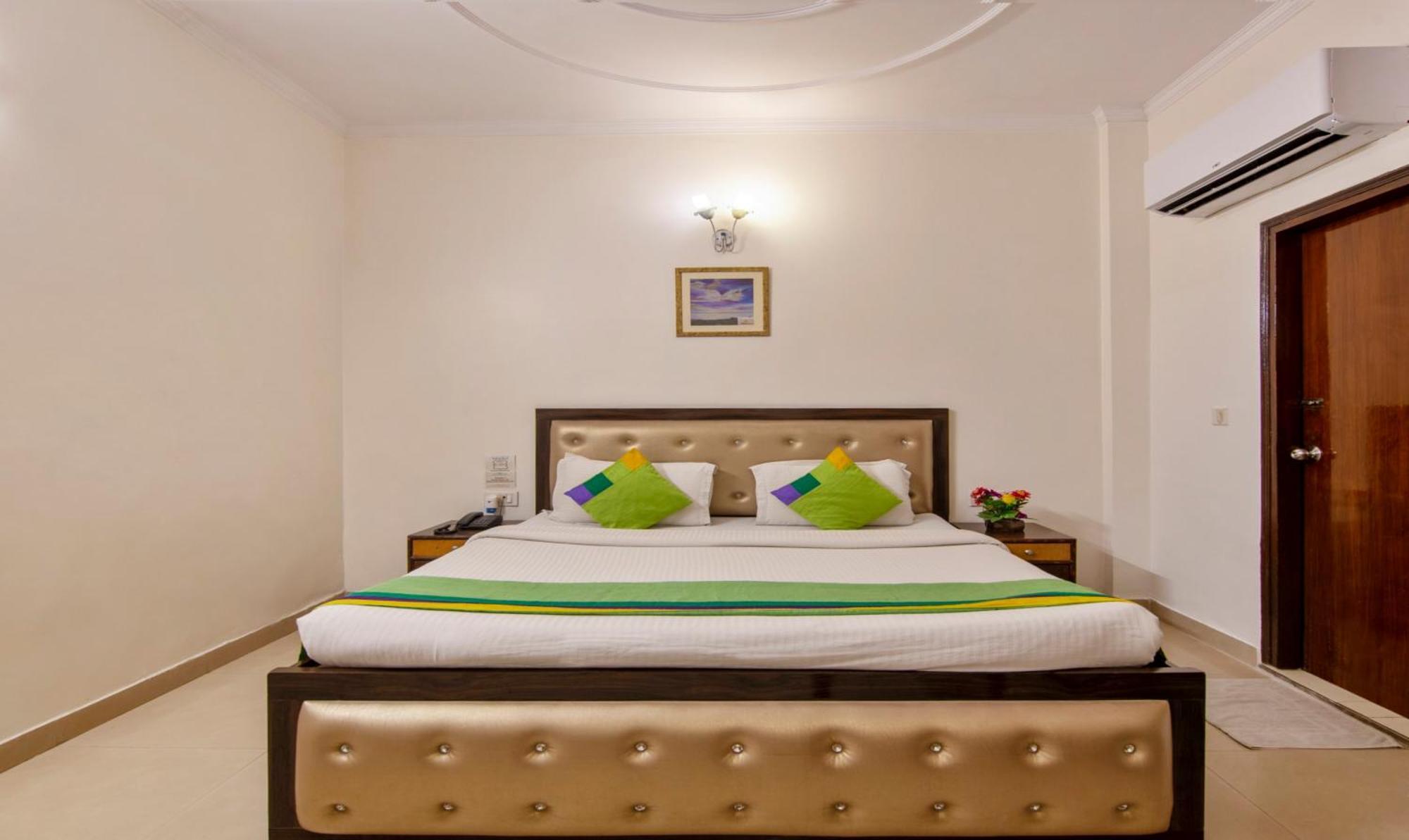 Treebo Paras International Delhi (National Capital Territory of India) Exterior foto