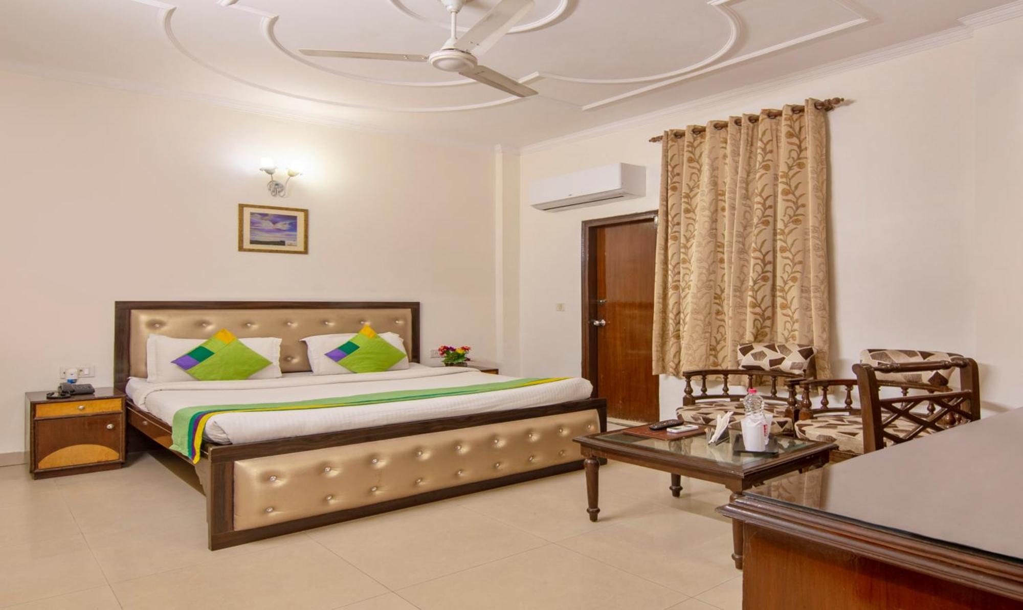 Treebo Paras International Delhi (National Capital Territory of India) Exterior foto