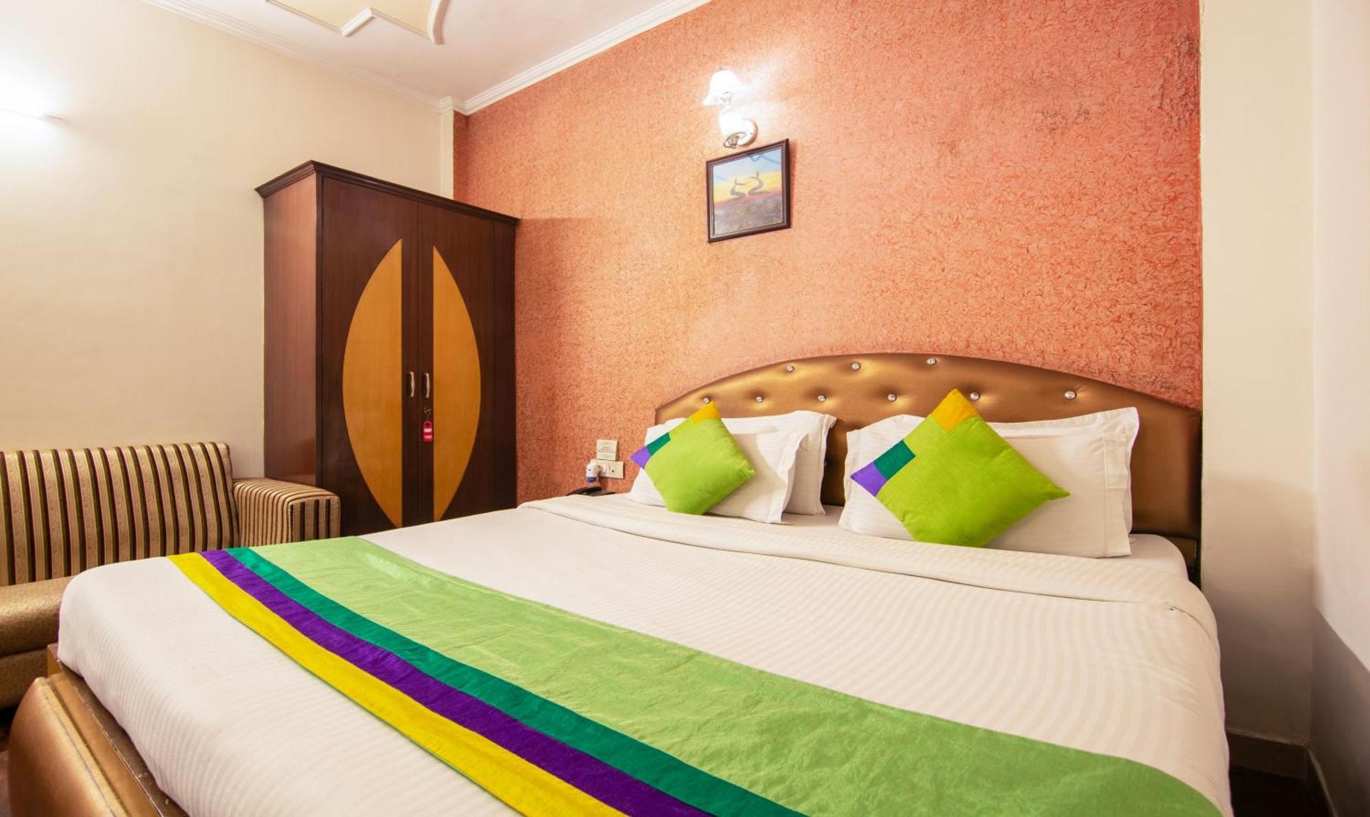 Treebo Paras International Delhi (National Capital Territory of India) Exterior foto