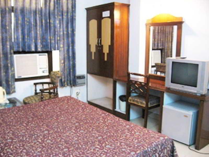 Treebo Paras International Delhi (National Capital Territory of India) Exterior foto